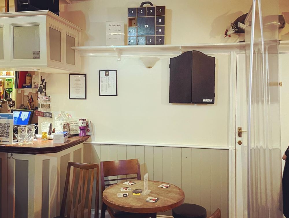 The Hen and Chickens, photo 3 of 4