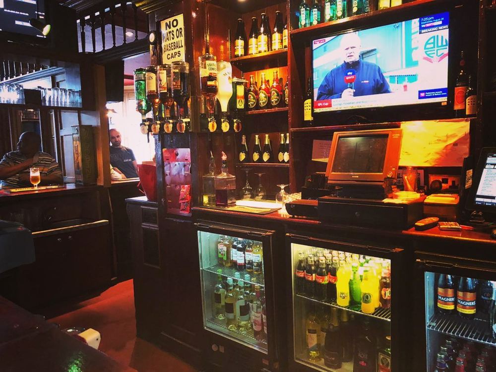 The Old Fox and Hounds, photo 4 of 4