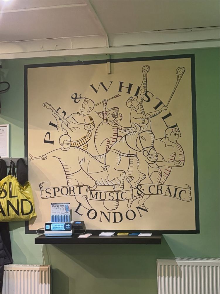 Pig and Whistle, photo 3 of 8