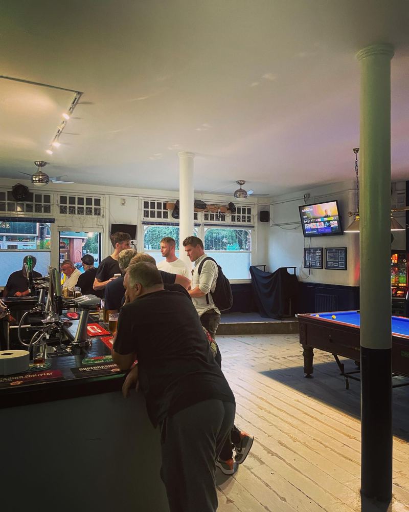 LTs Bar, photo 2 of 6