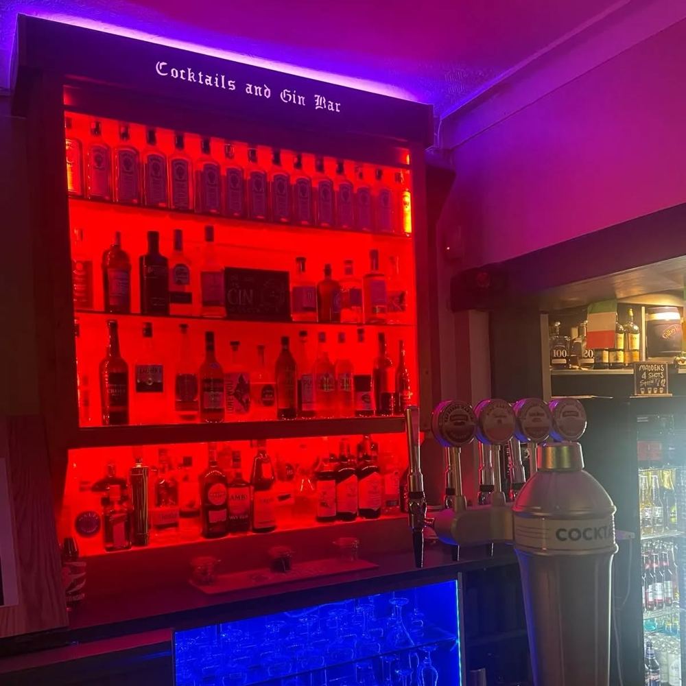 Maddens Bar, photo 3 of 4