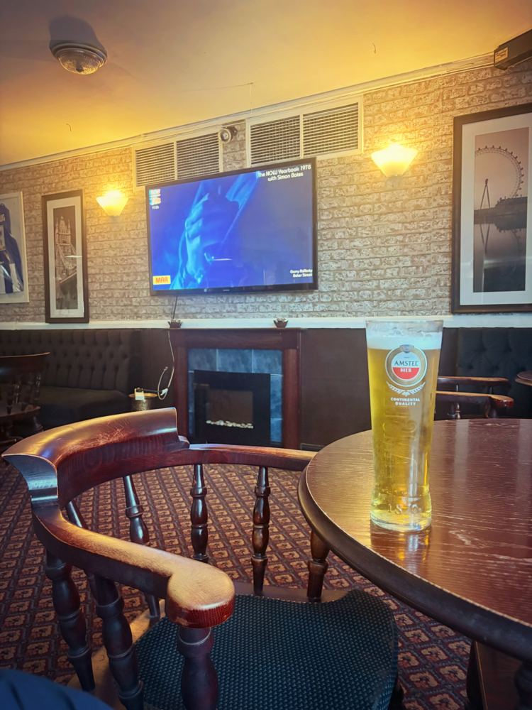 Curzon Social Club, photo 3 of 18