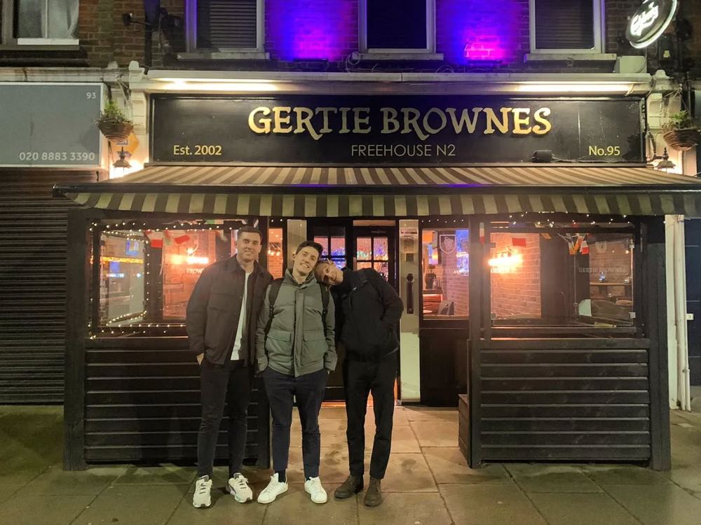 Gertie Brownes, photo 1 of 5