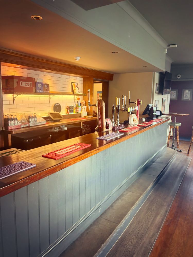 The Lighterman, photo 5 of 7