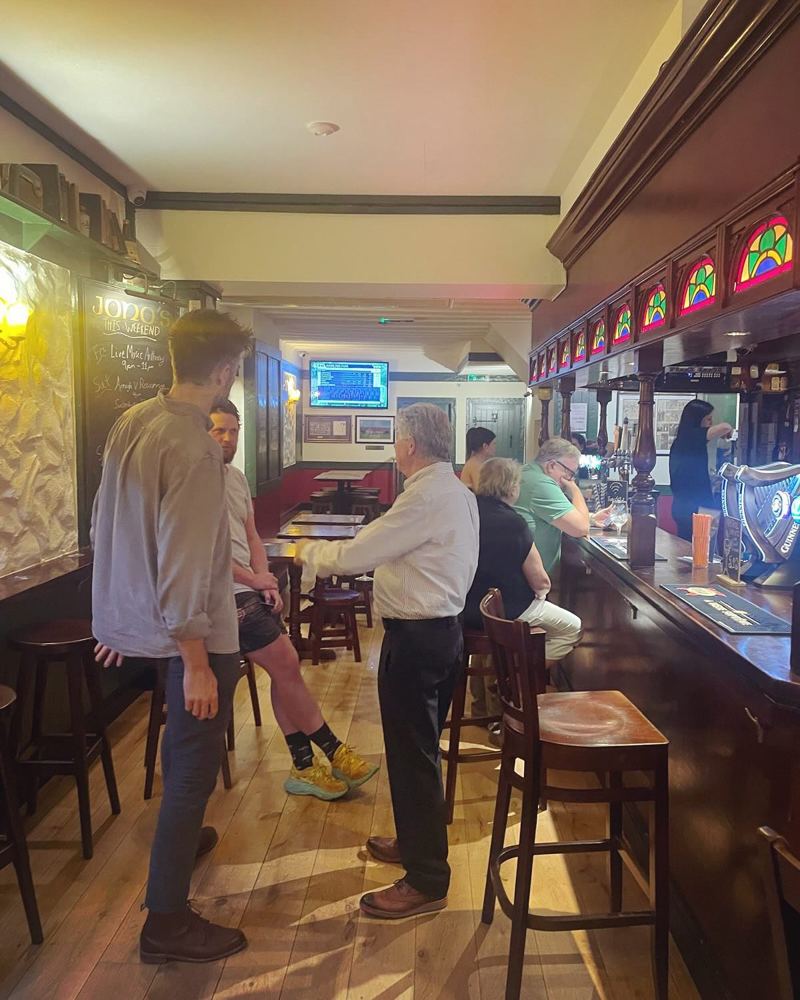 Jono's Bar, photo 2 of 3